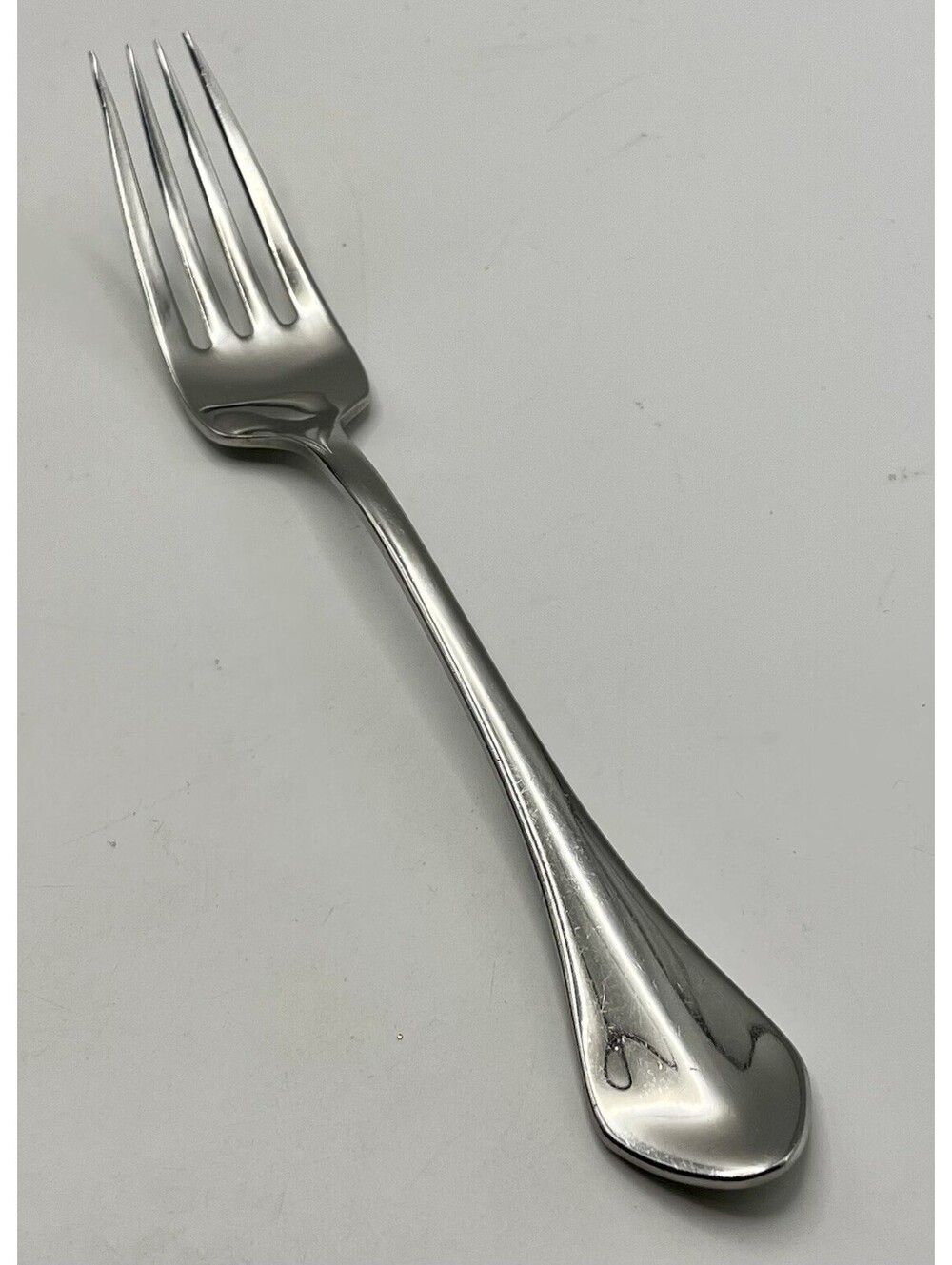 1- Oneida USA CAPELLO Stainless Dinner Fork ~ 7.5”
